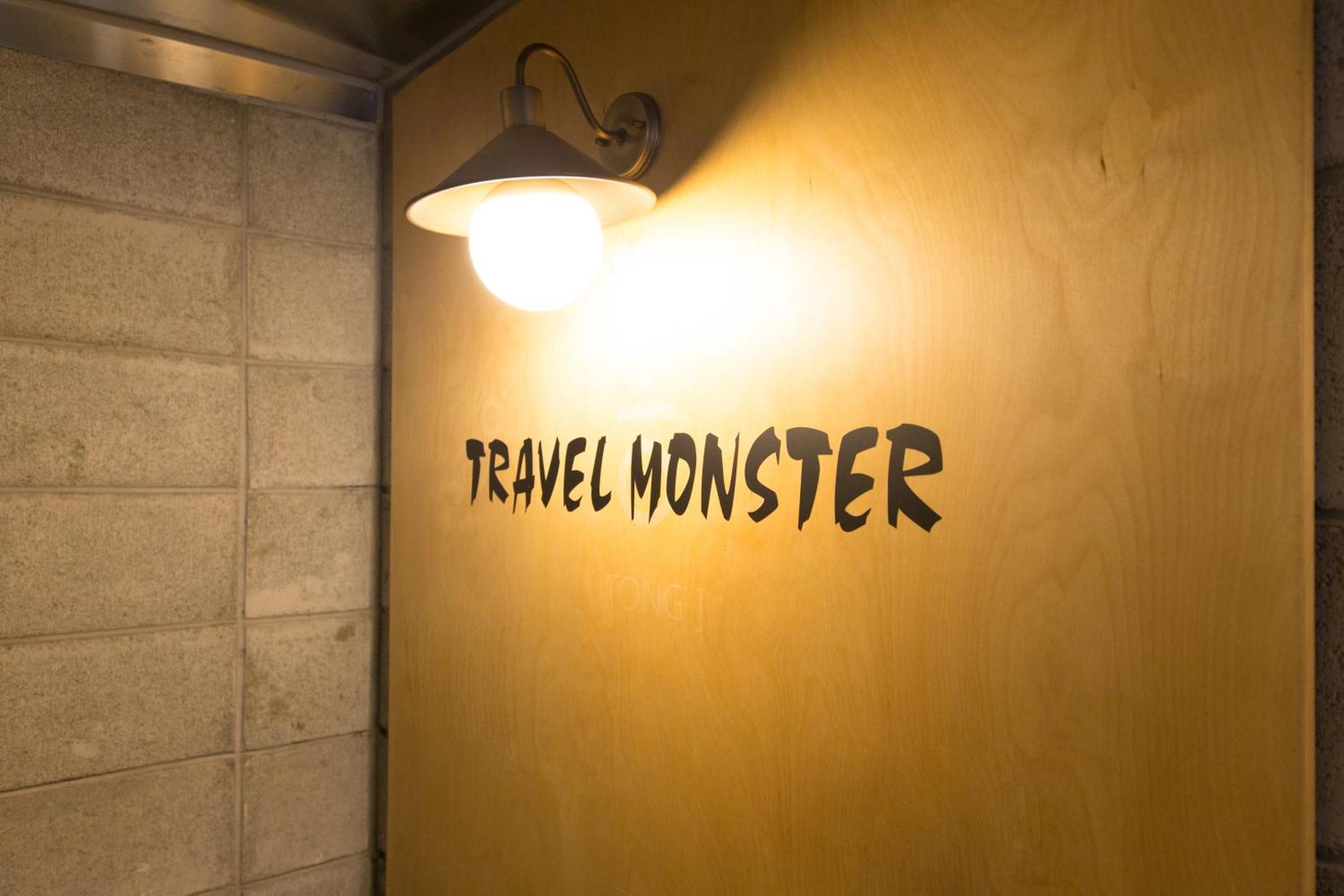 Travel Monster Hotell Seoul Exteriör bild